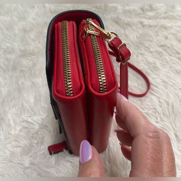 Forever Young Wallet Craoss Body Purse Red - Picture 10 of 10